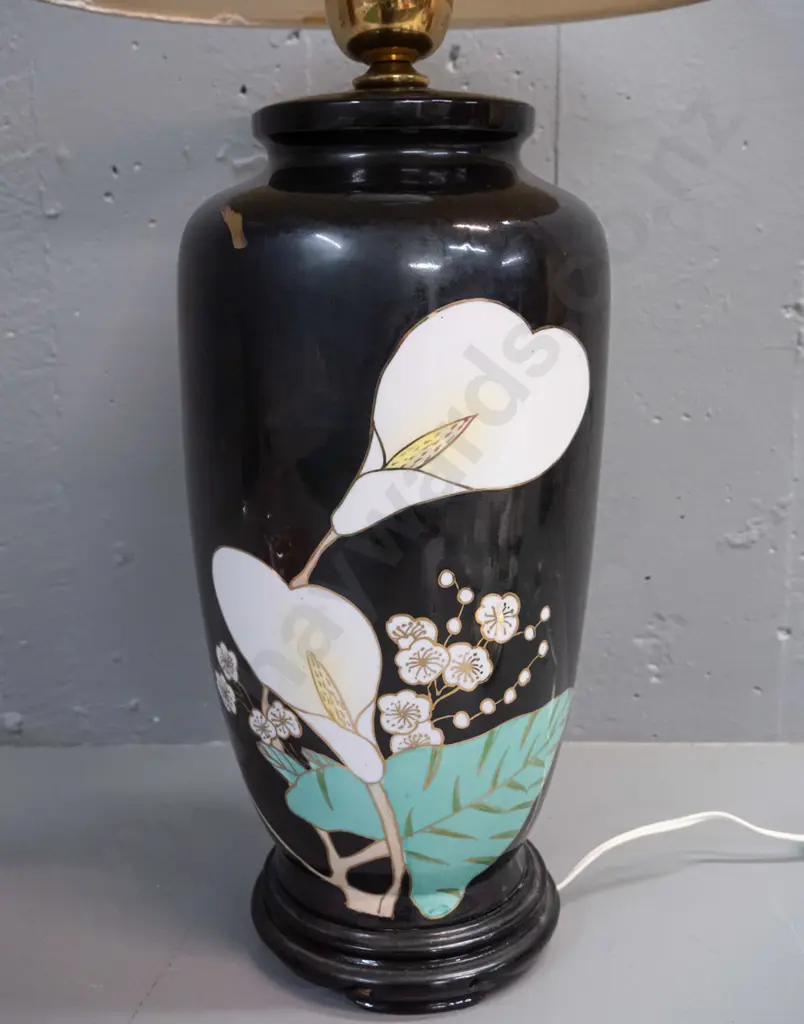asian porcelain table lamp with timber base - arum lily design - H-610 Shade D-350 Image 1++