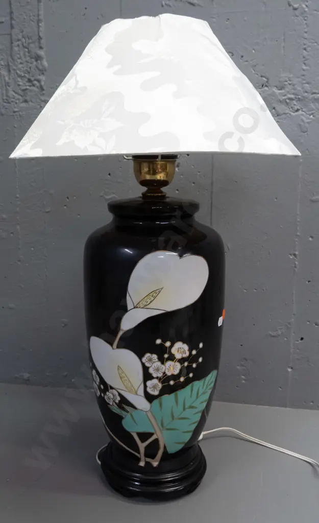 asian porcelain table lamp with timber base - arum lily design - H-610 Shade D-350 Image 1++