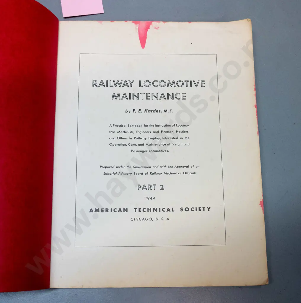 assorted railway publications, mostly New Zealand - see photos for detail Image 1++