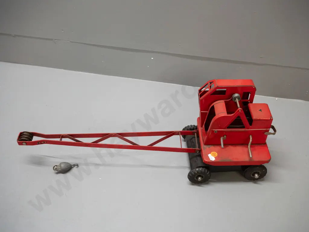 vintage Triang metal Jones mobile crane - has original weighted hook, needs rigging - general age wear to transfers and Image 1++