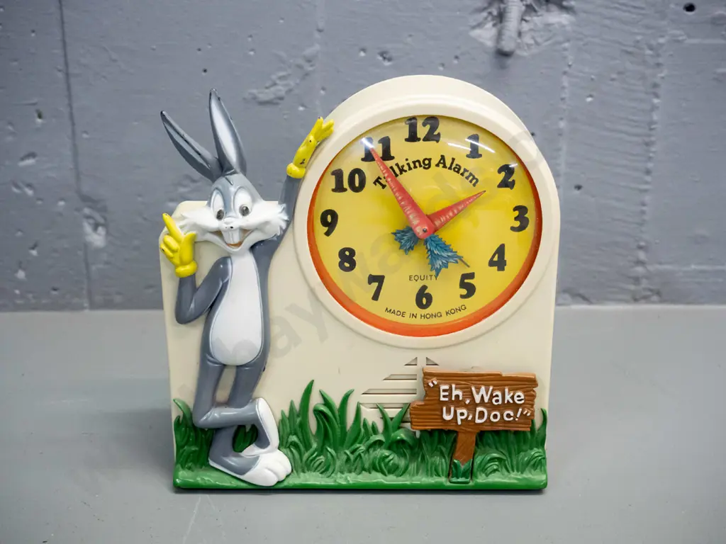 "Equity" plastic-cased Bugs Bunny talking clock with wind-up clock mechanism & battery for voice - untested. H-170 W-165 Image 1++