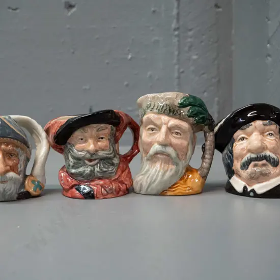4 small Royal Doulton character jugs, approx H-60 to 70 - Don Quixote & Sancho Panca, Robinson Crusoe, Falstaff