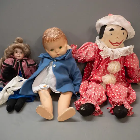 3 vintage dolls - Effanbee Patsy-Ann in retro blue coat, vintage porcelain headed and a clown rag doll H-600