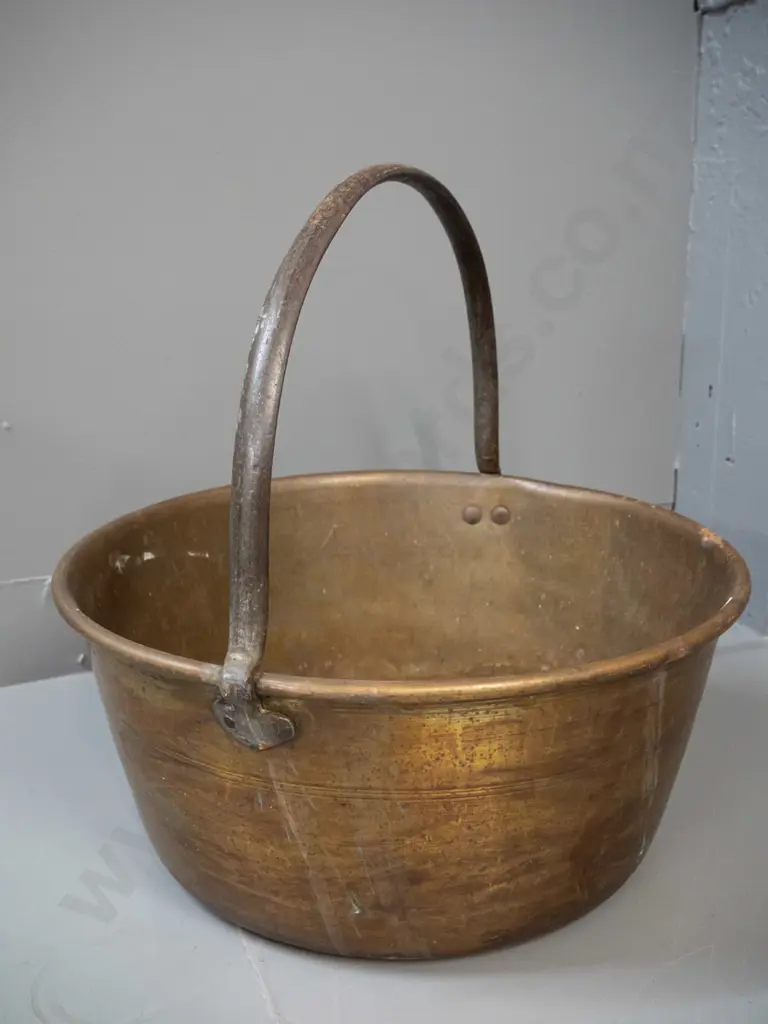 brass jam pan with cast iron handle - some denting to pan, corrosion to handle H-400 D-420 Image 1++