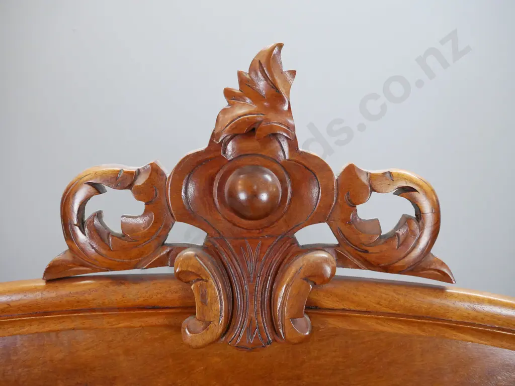 Victorian walnut carved-back chiffonier with carved crest on shaped back, 2 drawers with pierced brass handles, 2 Image 1++