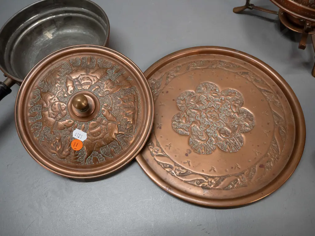 copper finish warming dish or fondue set with double lidded pot, timber handle, burner. Marked Nader. H-200 W-330 at Image 1++