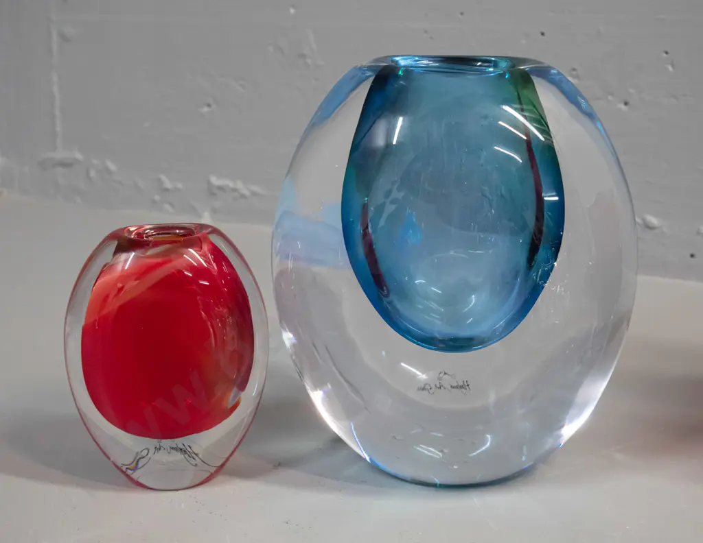 2 Hoglund heavy clear based art glass vases - larger blue is H-190 and red Image 1++