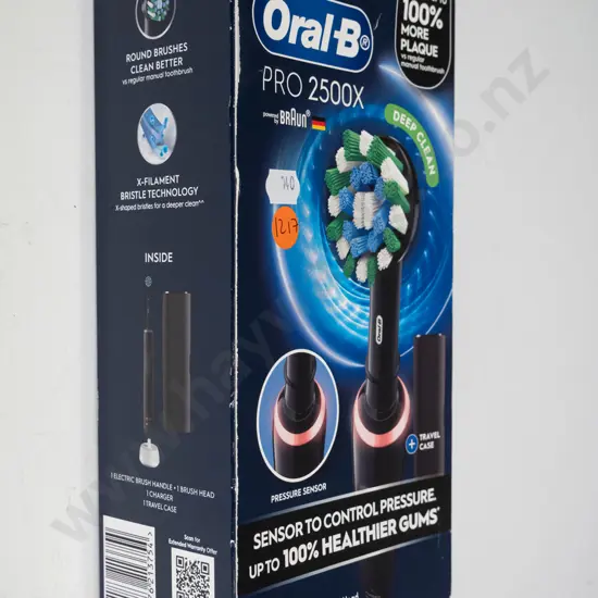 Oral B electric toothbrush