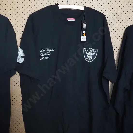 Raiders T shirt, black in colour