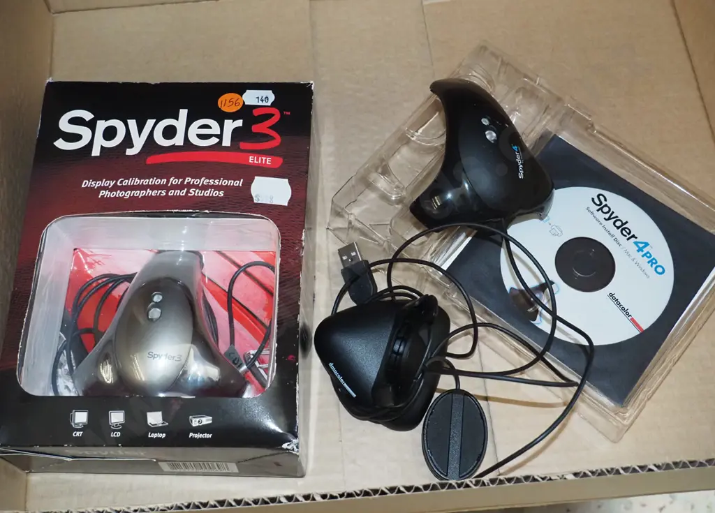 2 Spyder monitor calibration devices  Image 1++