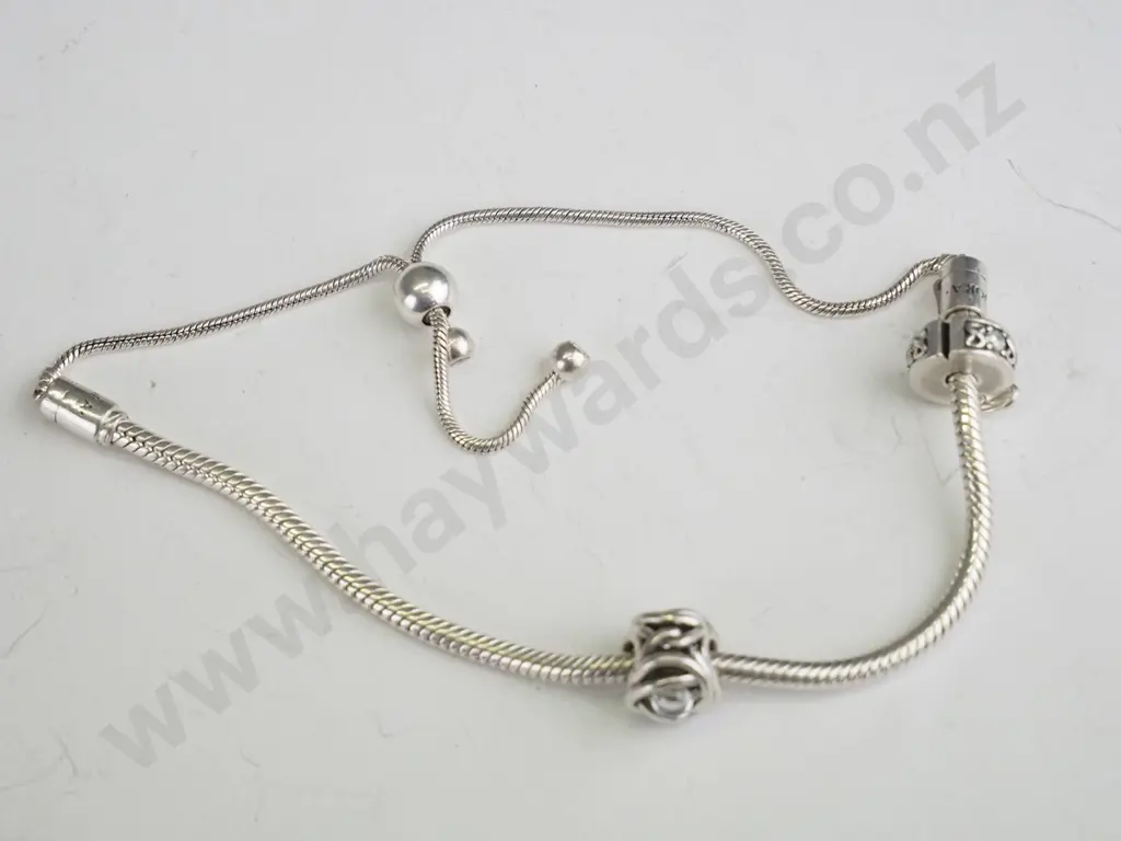 Pandora bracelet, 2 charms one with heart 'always'  Image 1++