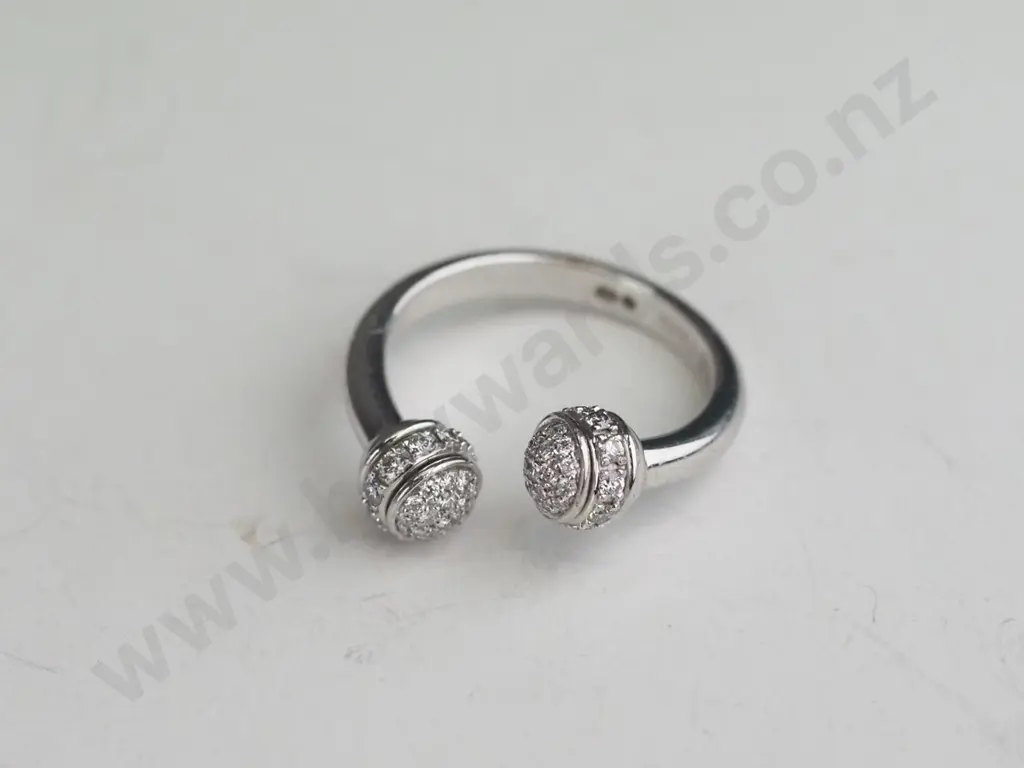 Piaget possessions open ring gold and diamonds? Aus750 Image 1++