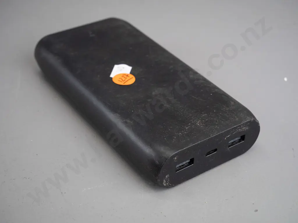 Belkin - data port  Image 1++