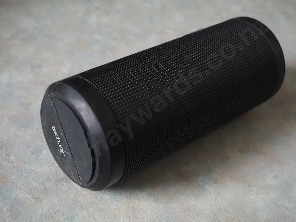 Black speaker Image 1++