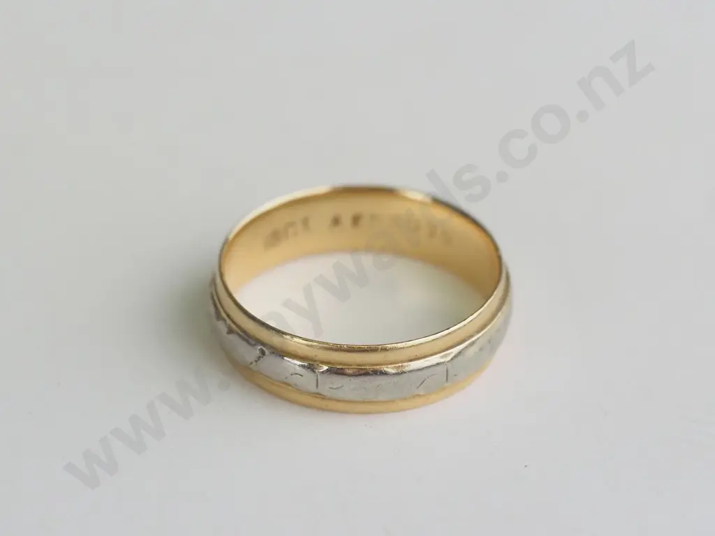 Gold Ring Image 1++