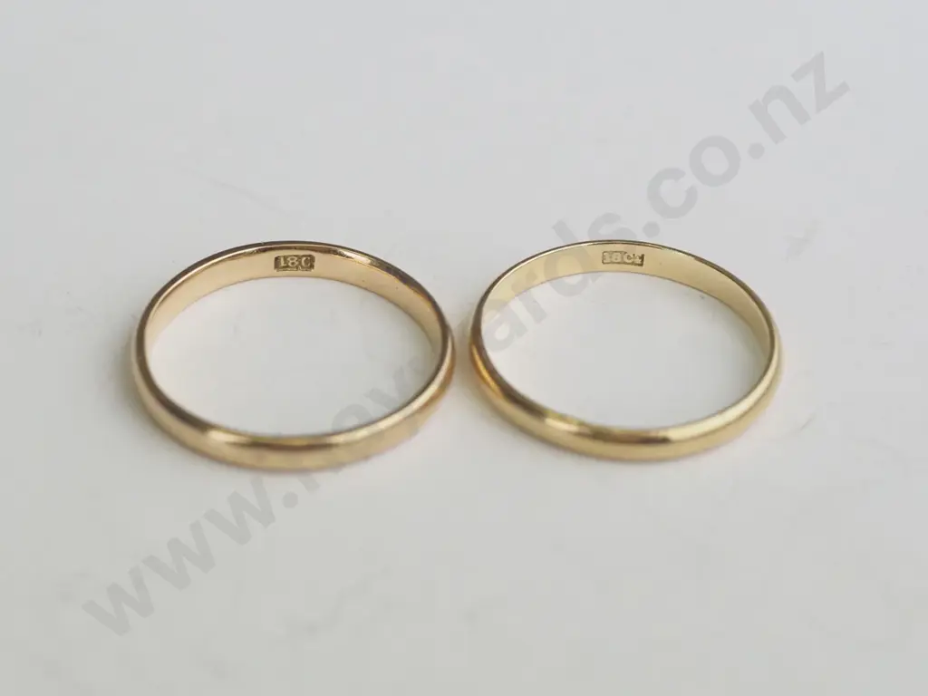 18ct Gold Rings x 2 Image 1++
