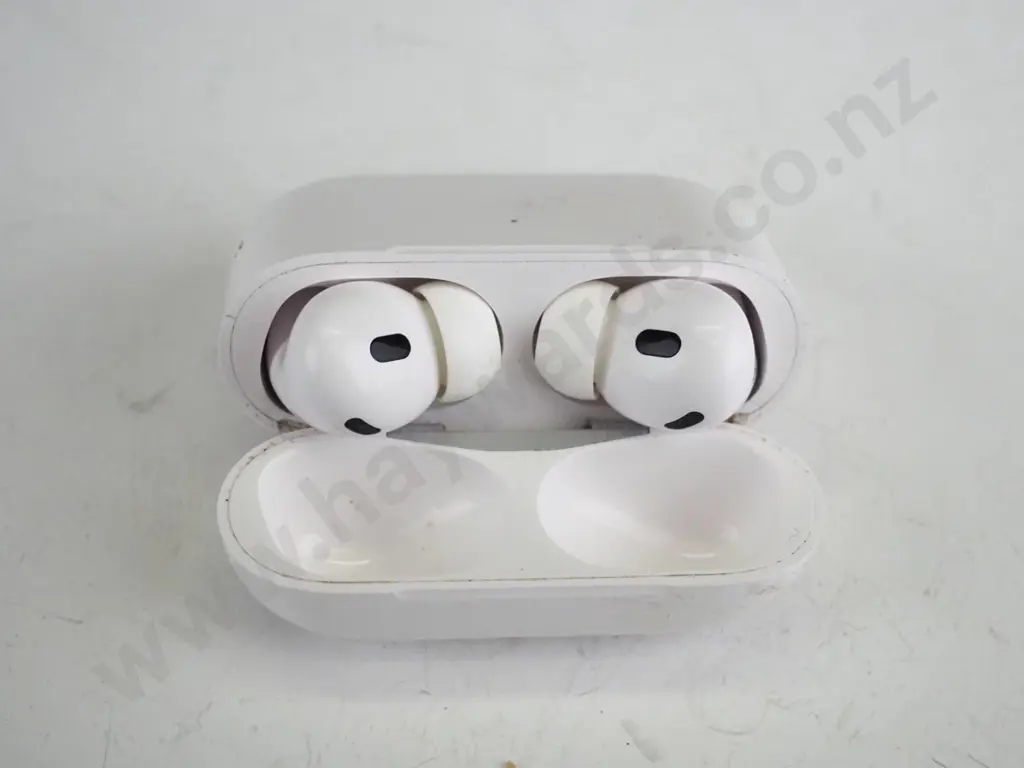 Pair of Apple airpods pro, in case  Image 1++