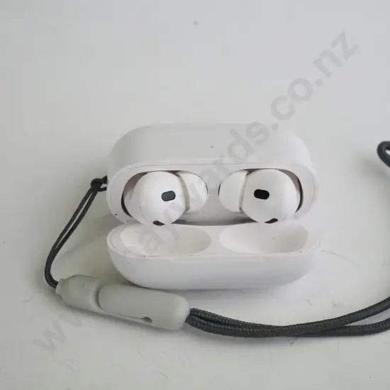 PRODA earbuds, white in white charging case