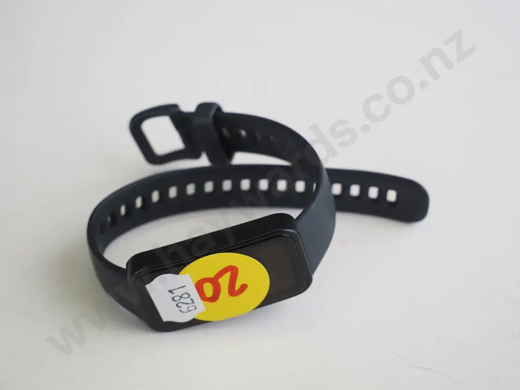 Black Huawei branded smart watch.  Image 1++