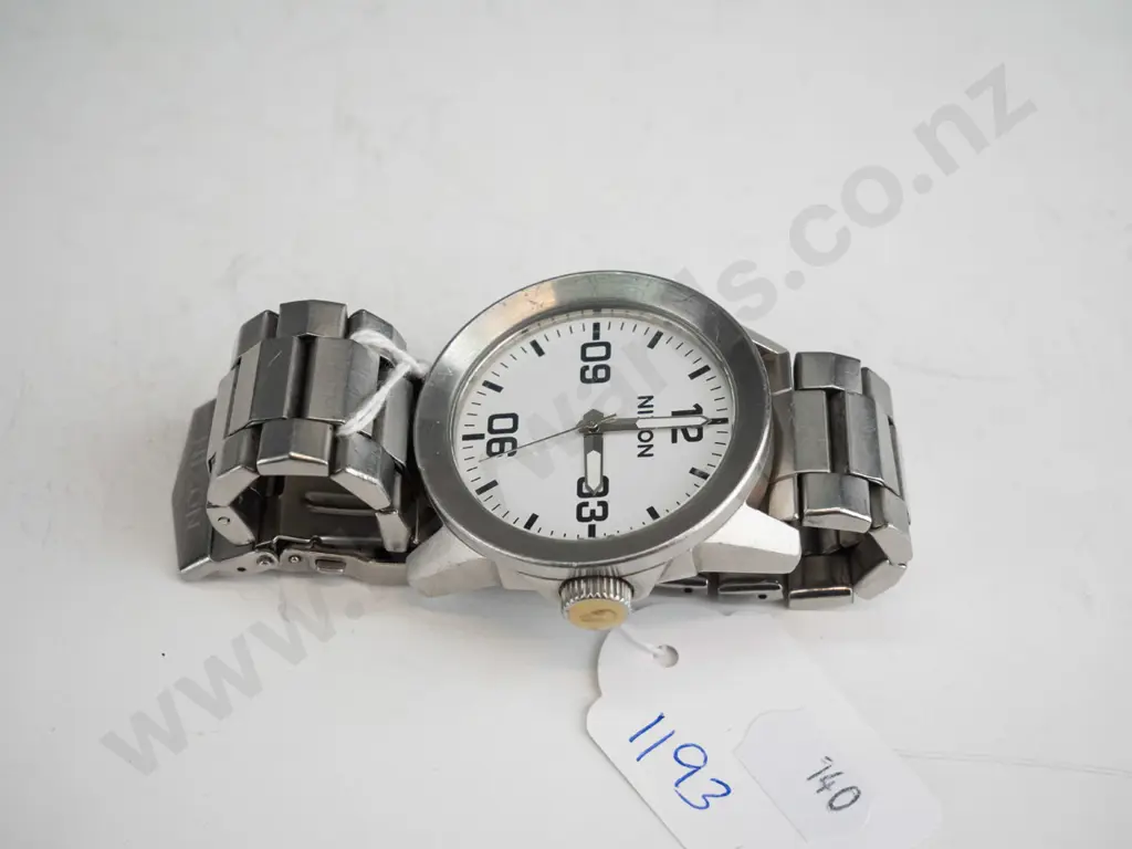 NIXON Branded watche Image 1++