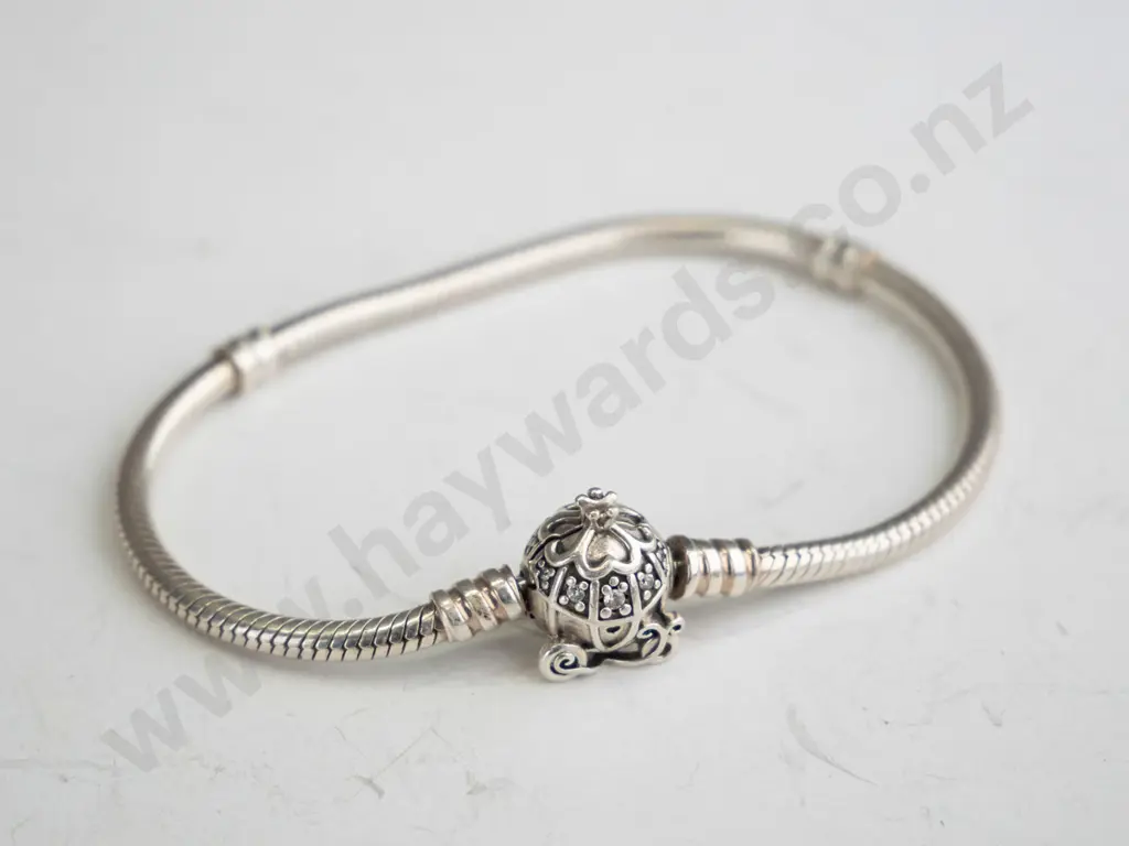 Pandora Bracelet Image 1++