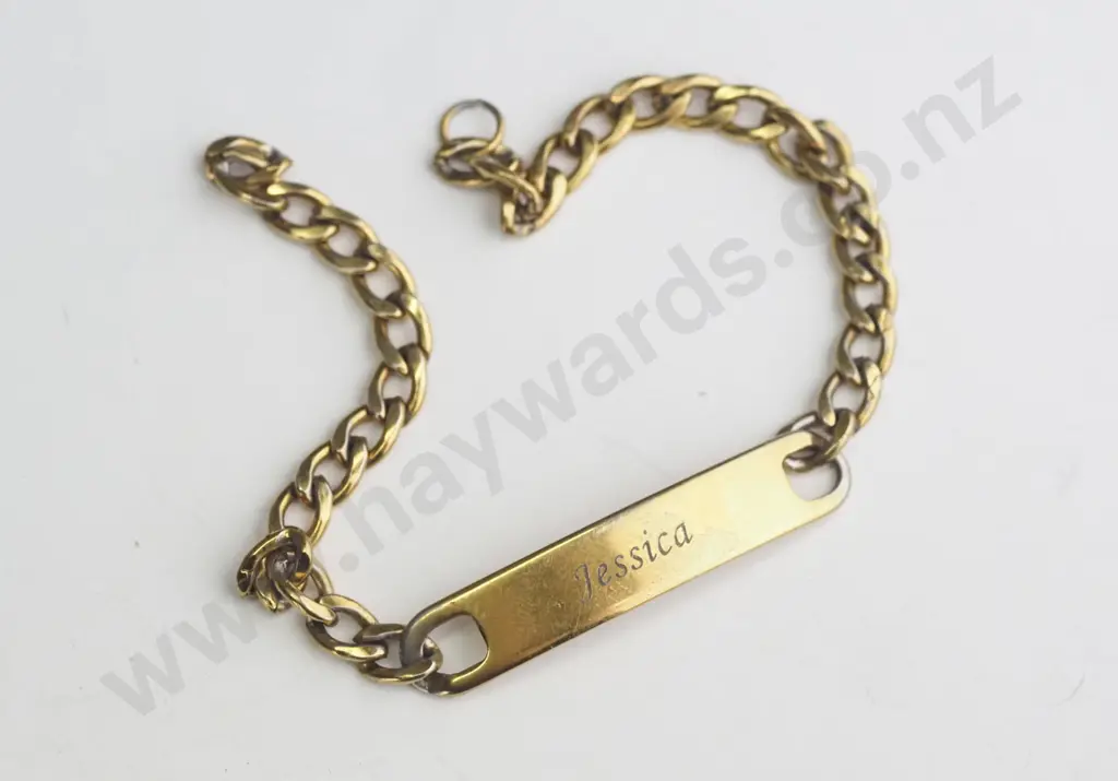 gold bracelet marked Jessica Image 1++