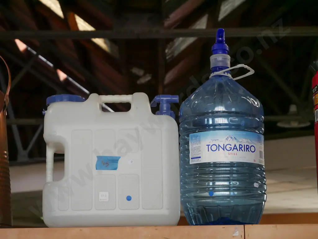 2x large water containers Image 1++