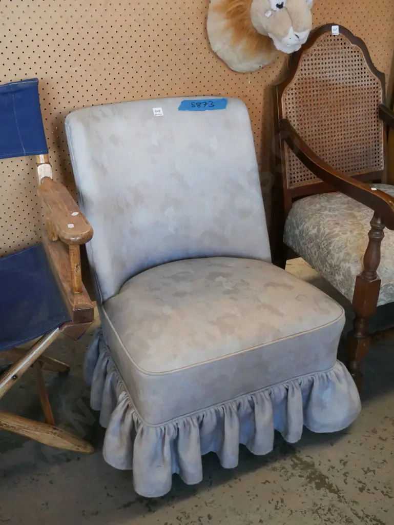 nursing chair Image 1++