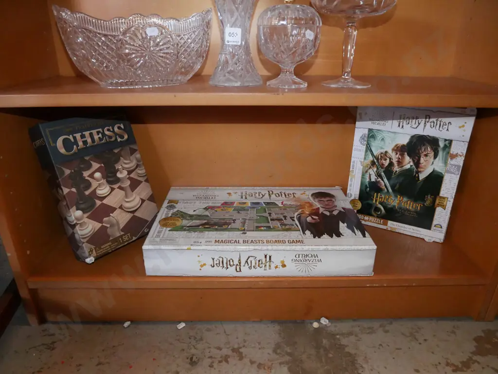 Harry Potter game, puzzle, chess set Image 1++