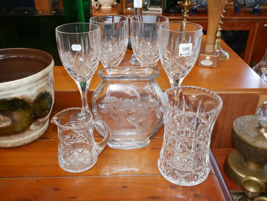 4x cut crystal wine glasses, 2x vases etc Image 1++
