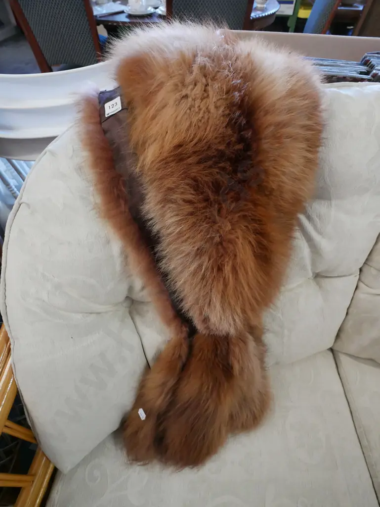 fur stole Image 1++