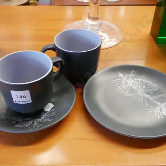 Crown Lynn Dorothy Thorpe pine 4x cups, 1x saucer, 1x side plate