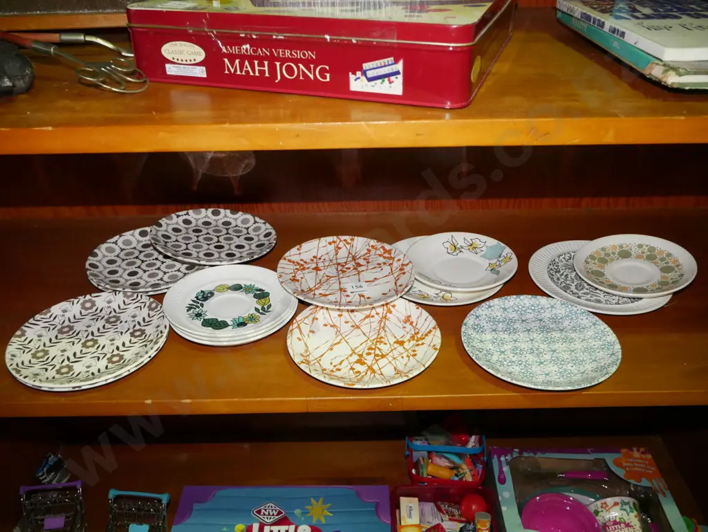 Crown Lynn cups and saucers Image 1++