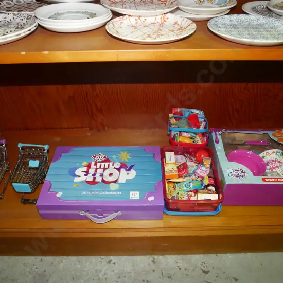 New World Little Shop collectables