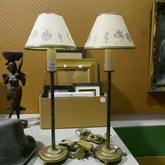 pair of metal and botanical themed table lamps H-490