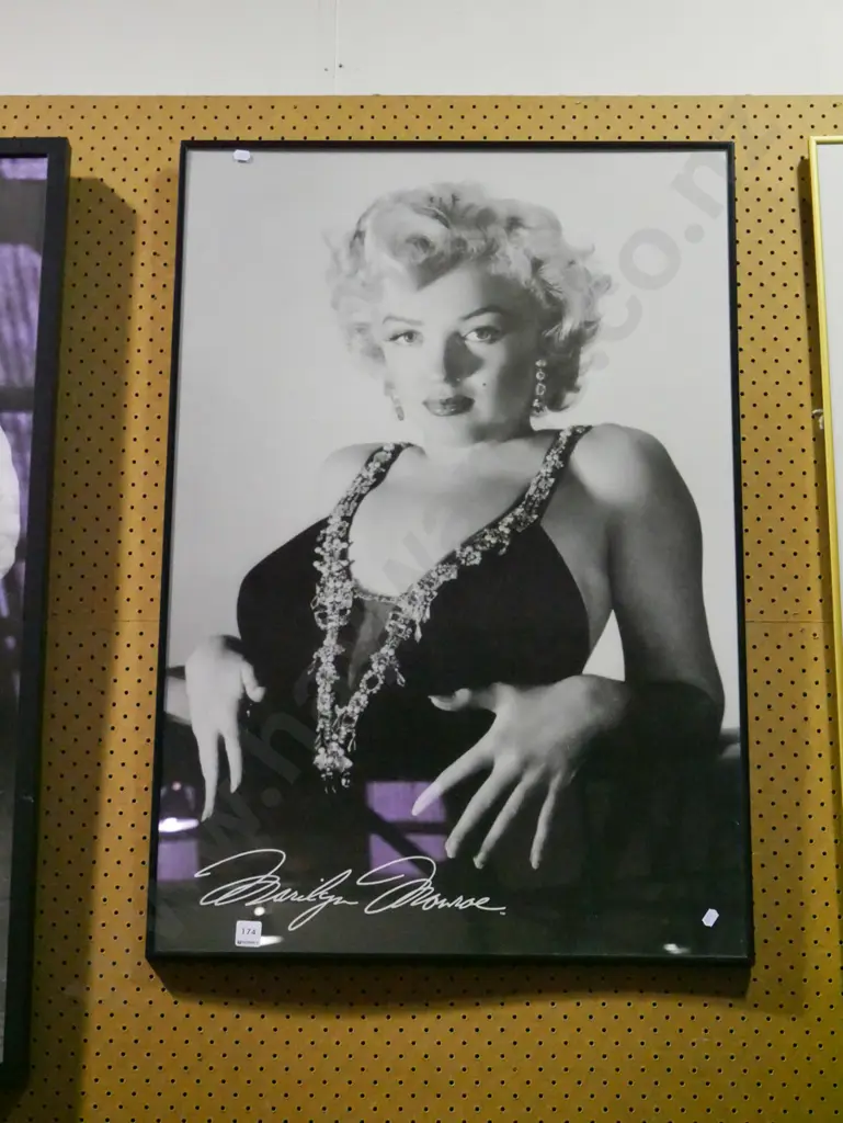 framed Marilyn Monroe poster print Image 1++
