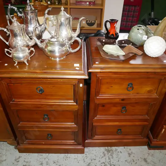 pair 3 drawer bedside cabinets