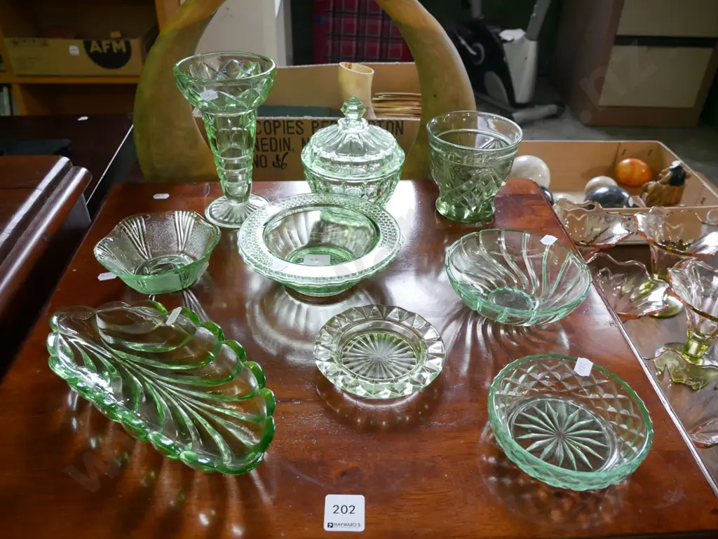 green glass bowls, vases etc Image 1++