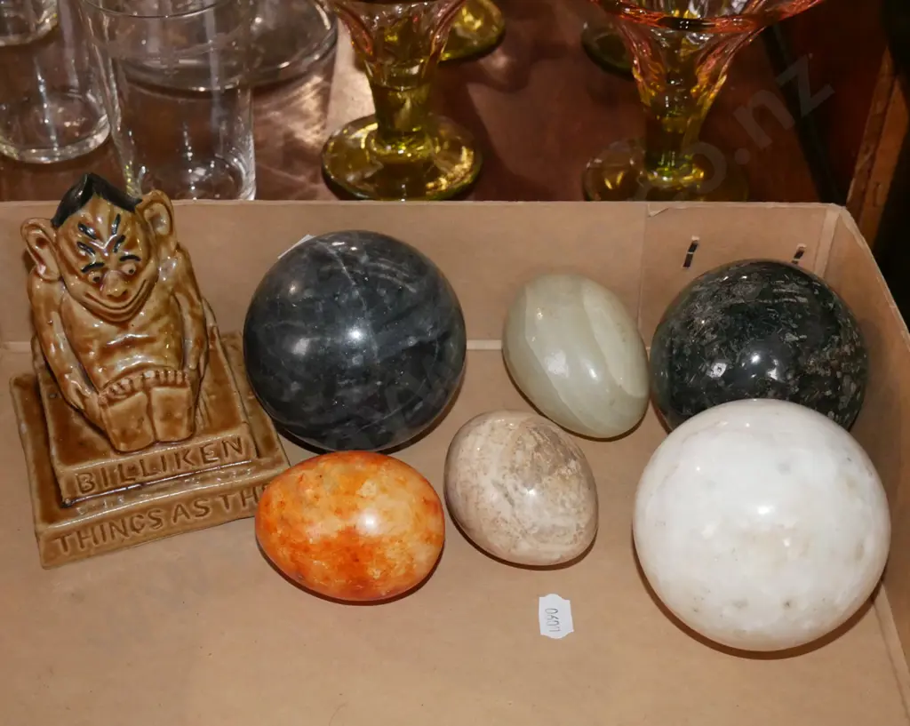 box; polished stone balls, eggs, Billiken figurine Image 1++