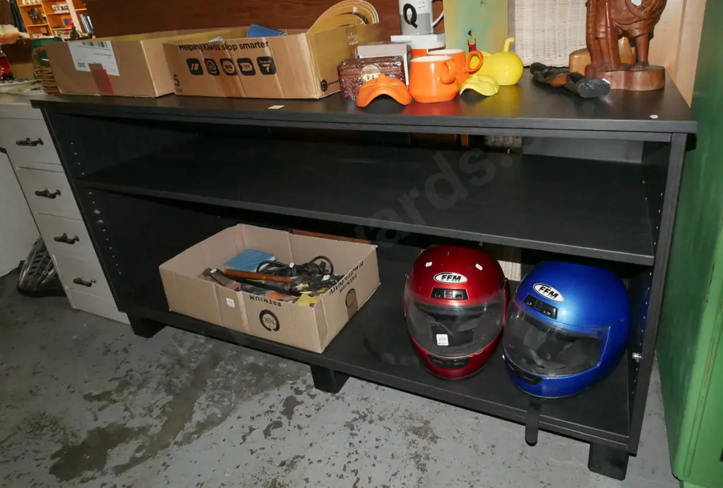 dark stained adjustable bookcase H-790 W-1525 D-510 Image 1++