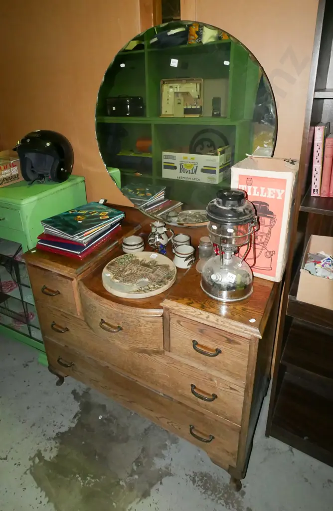 deco solid oak and rimu 5 drawer mirror back dresser H-1670 W-980 D-490 Image 1++