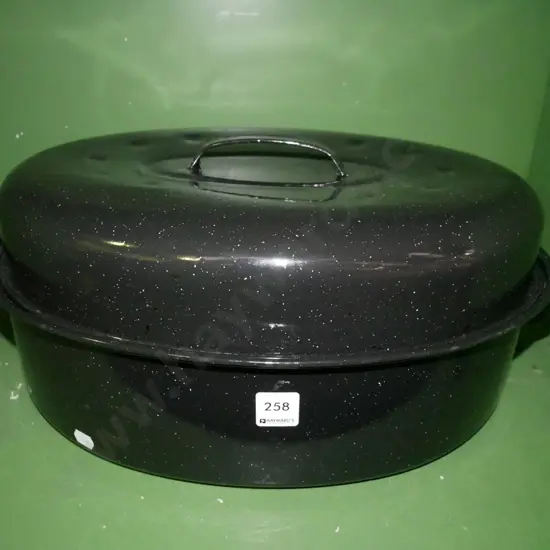 large black speckeled enamel lidded casserole Diam-440