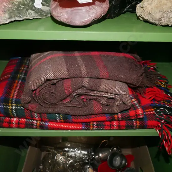 2x checked woollen travel rugs