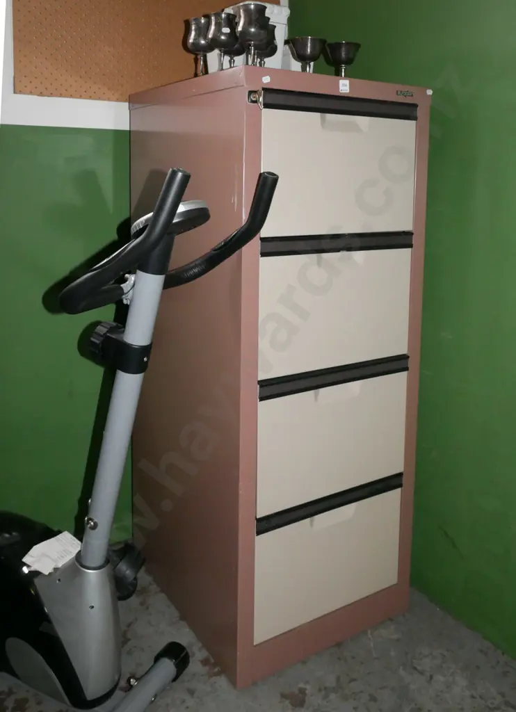 Europlan filing cabinet Image 1++