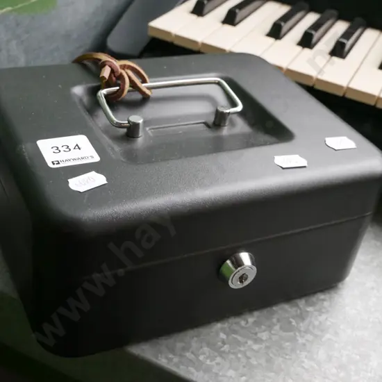 cash box