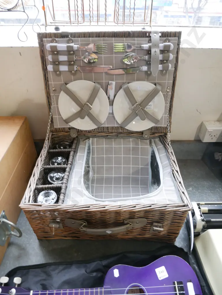 cane picnic hamper and contents Image 1++
