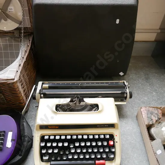 Brother Deluxe 1613 portable typewriter