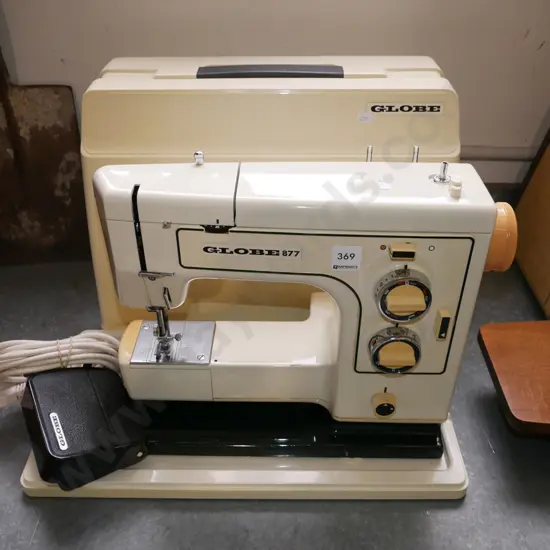 Globe 877 sewing machine