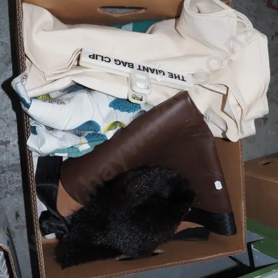 box; fabric, leather apron, small fur stole etc