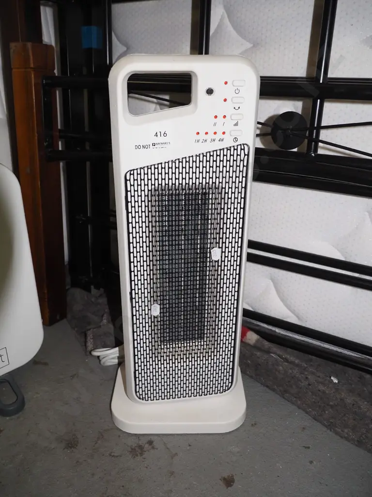 oscillating fan heater Image 1++